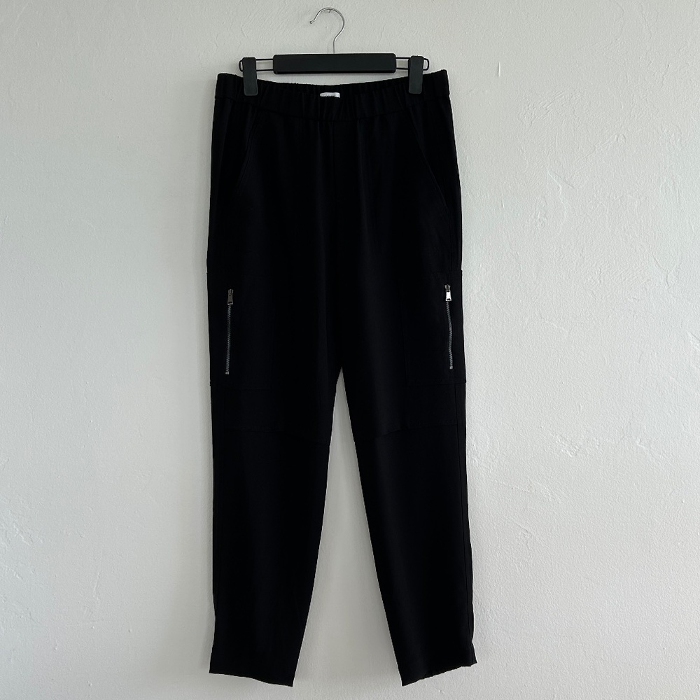 Vince Slim Cargo Pants in Black